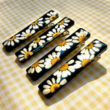 Load image into Gallery viewer, Black daisy bar hair clip
