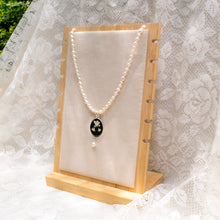 Load image into Gallery viewer, Freshwater pearl necklace No. 2
