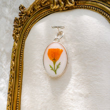 Load image into Gallery viewer, Oval poppy charm
