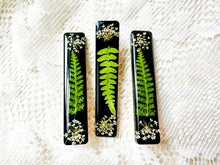 Load image into Gallery viewer, Fern &amp; Queen Anne&#39;s lace black hair clip
