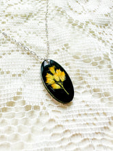 Load image into Gallery viewer, Goldenrod oval necklace
