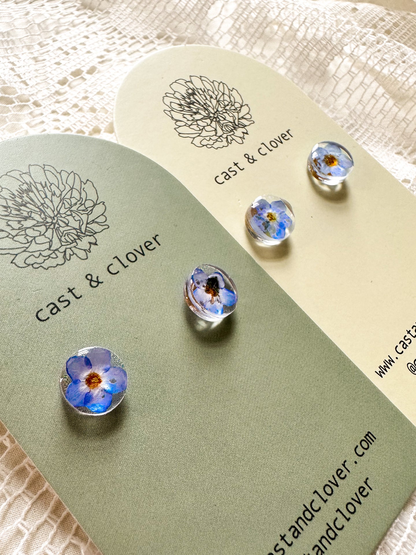 Forget-me-not studs