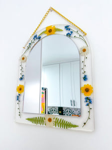 Clear daisy and forget-me-not wall mirror