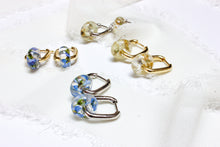 Load image into Gallery viewer, Forget-me-not rectangle bead hoops
