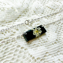 Load image into Gallery viewer, Cameo bar necklace
