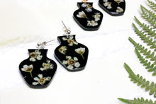 Load image into Gallery viewer, Chokecherry vase earring
