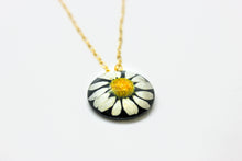 Load image into Gallery viewer, Black Daisy Necklace
