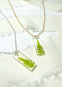Forester bar necklace