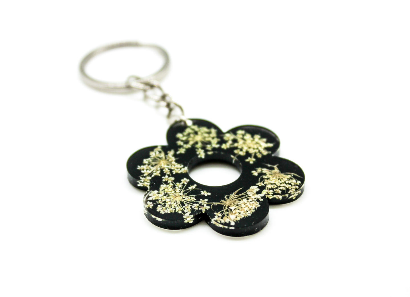 Black Queen Anne’s flower keychain